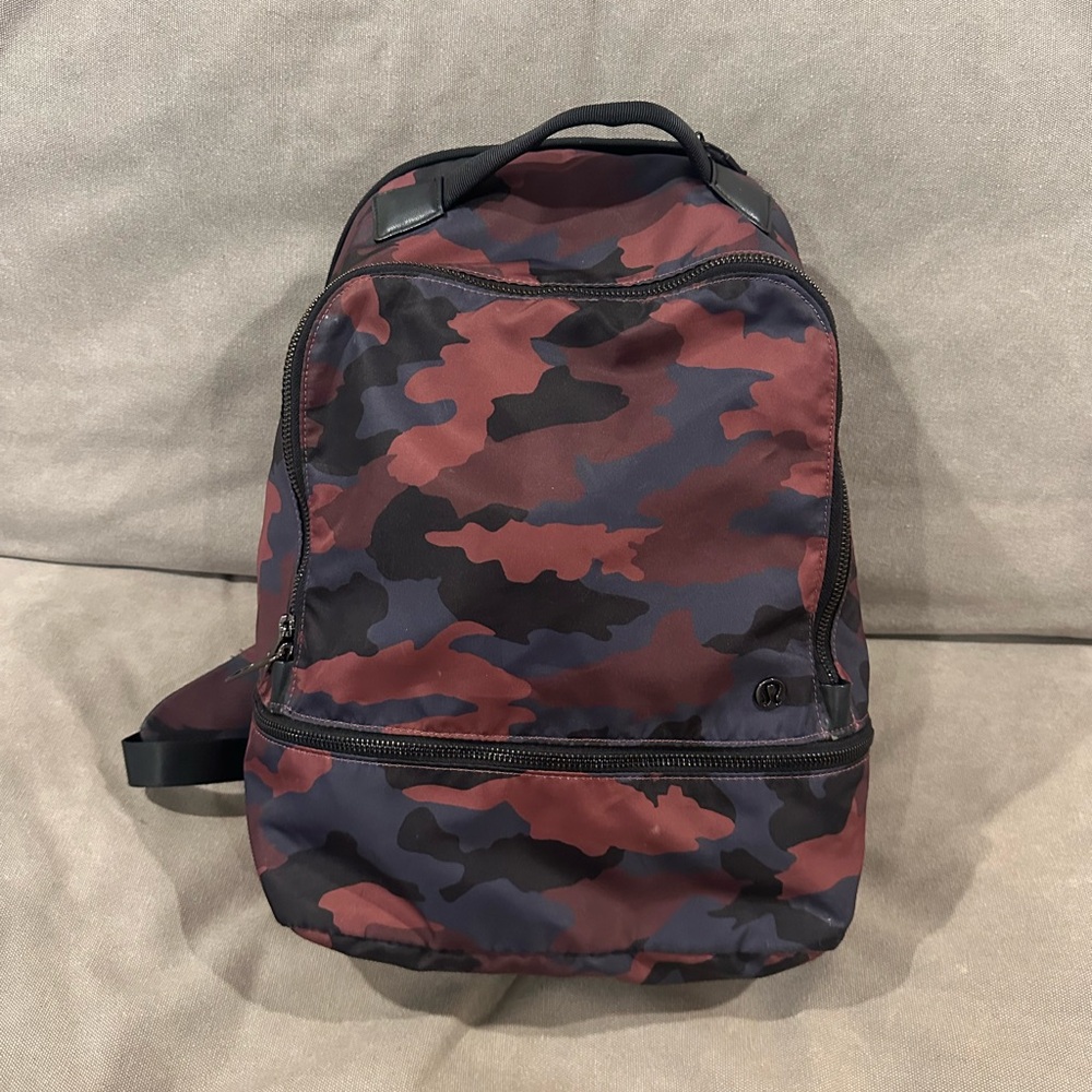 Lululemon city adventure backpack